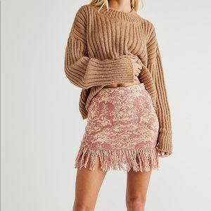 Free People skirt size small.